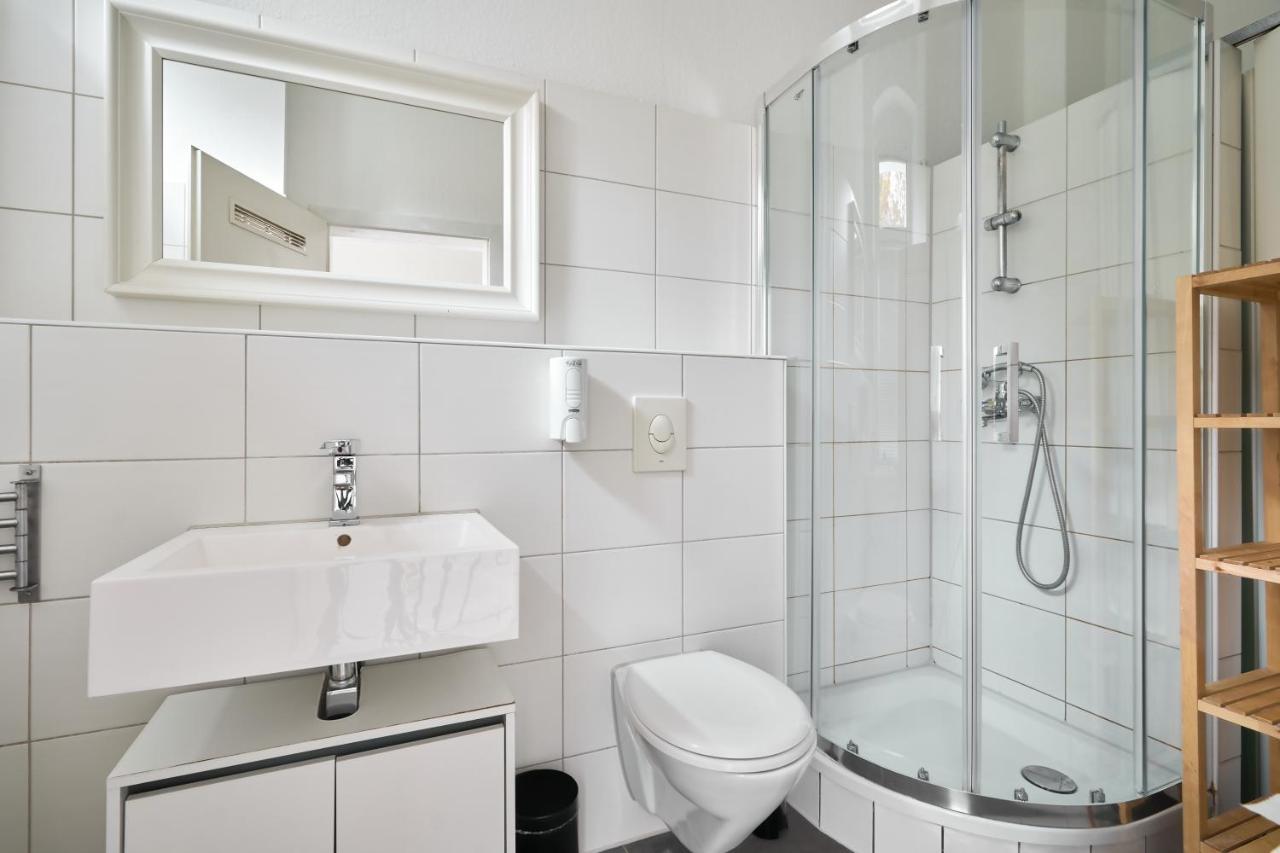 Cityapartment Fuer Bis Zu 8 Personen Berlin Bagian luar foto